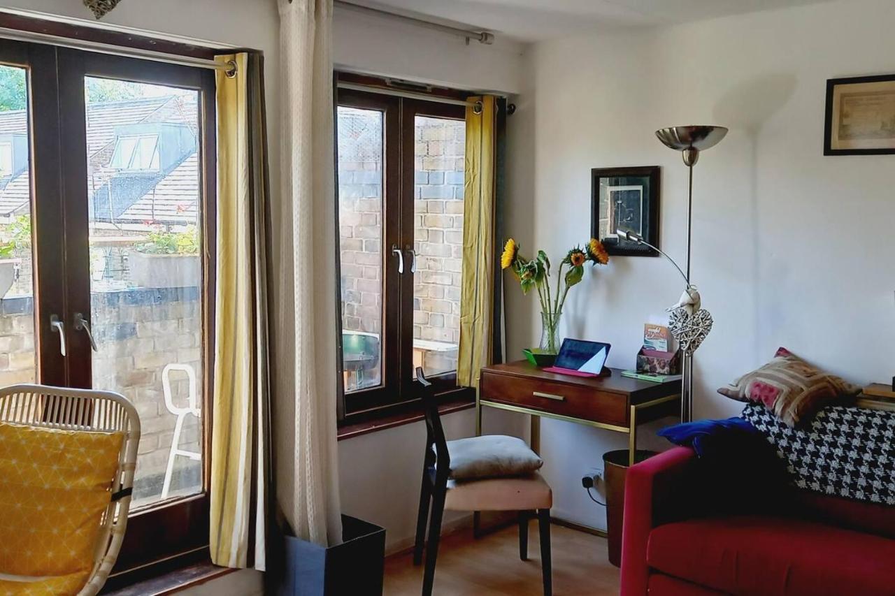 Lovely 2-bed In Battersea London