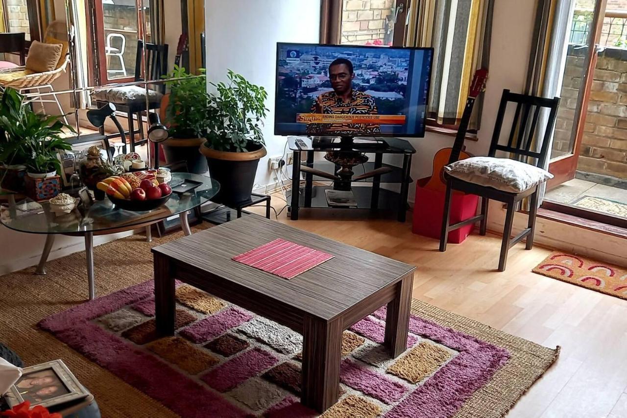 Lovely 2-bed In Battersea London