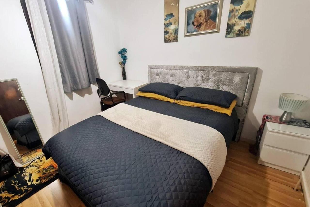 Apartment Lovely 2-bed In Battersea London