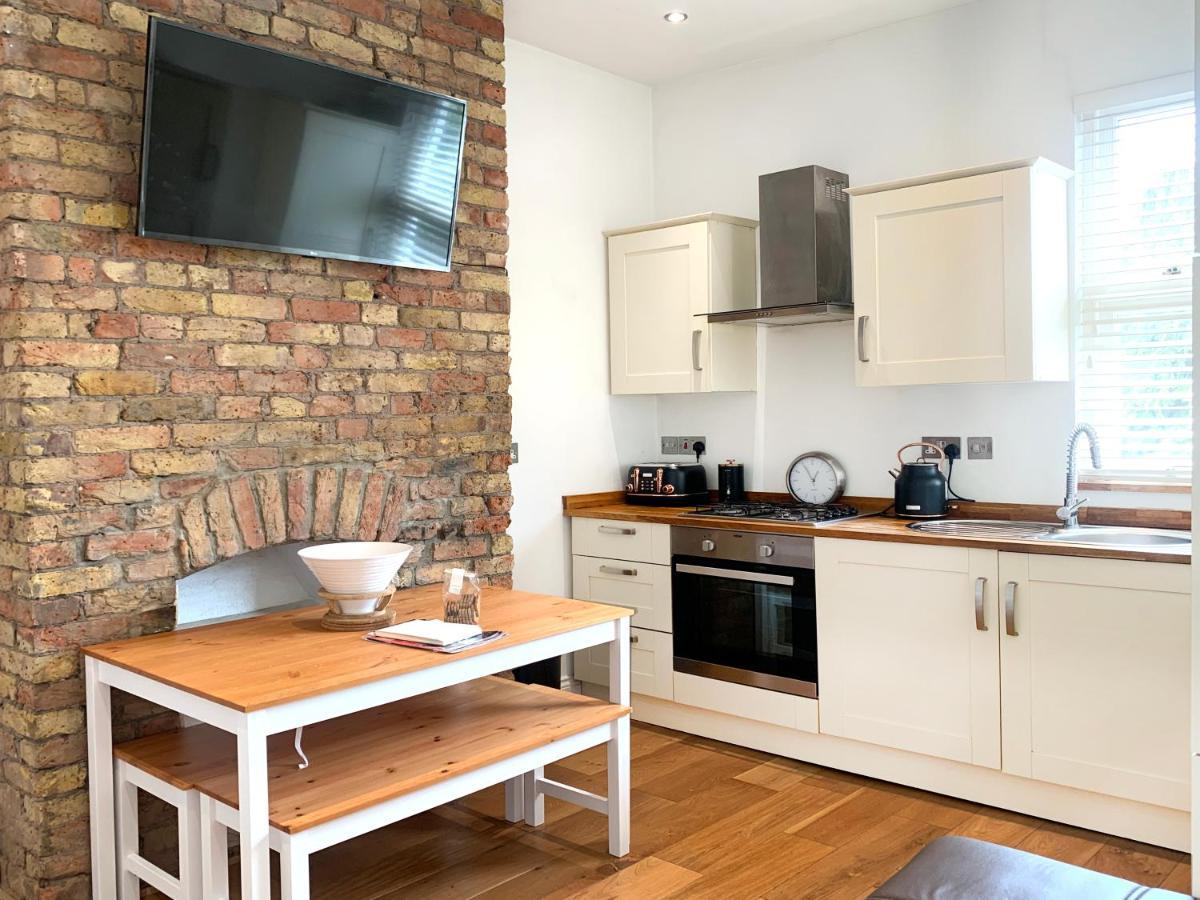 Location 2 Bed Flat, Zone Ii, Nw6 Leilighet *