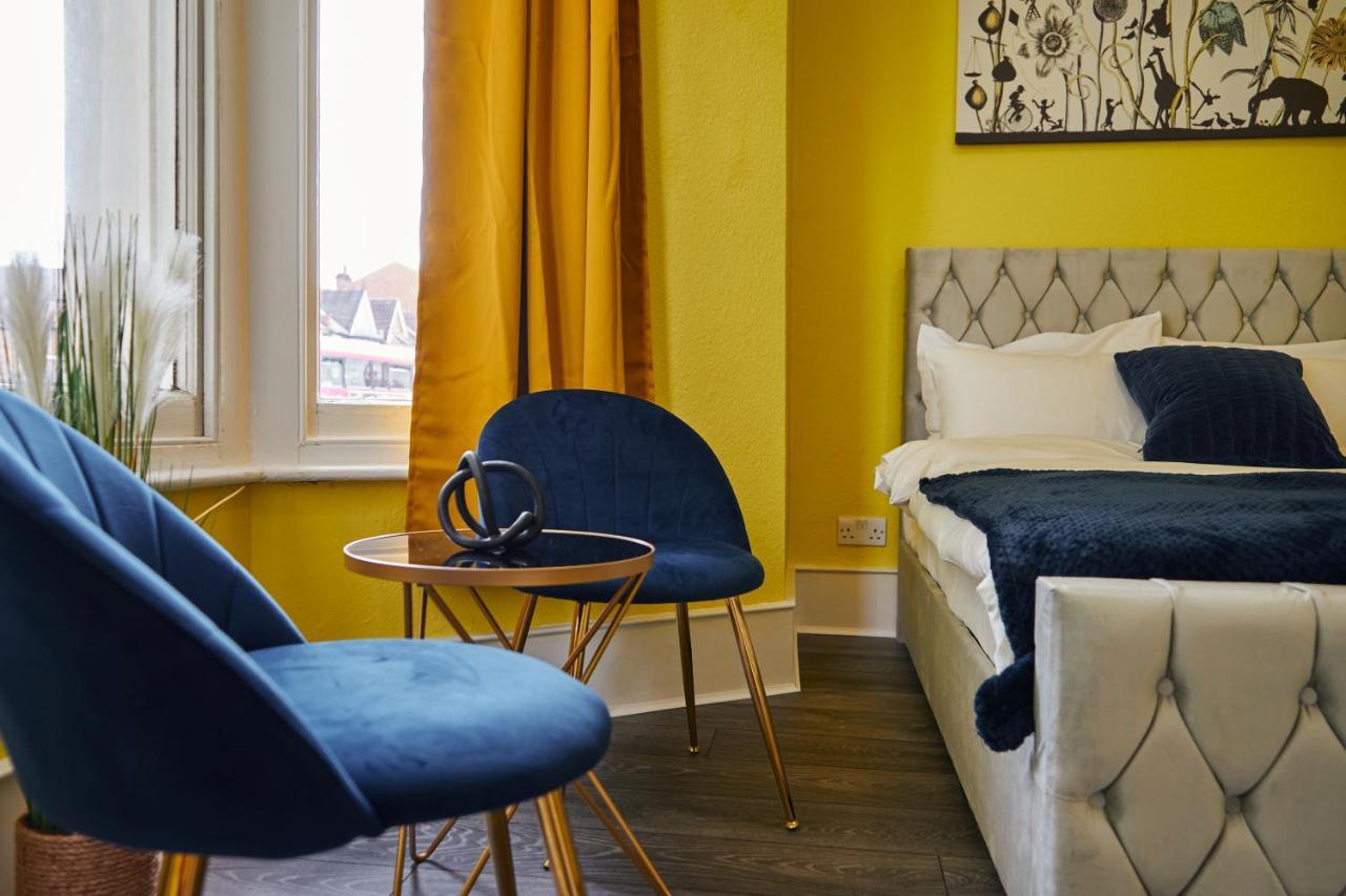 Luxury Holiday Elizabeth Line Apartment *