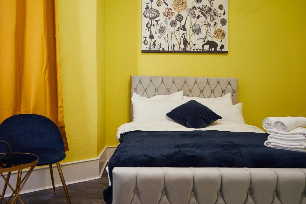 Luxury Holiday Elizabeth Line * London