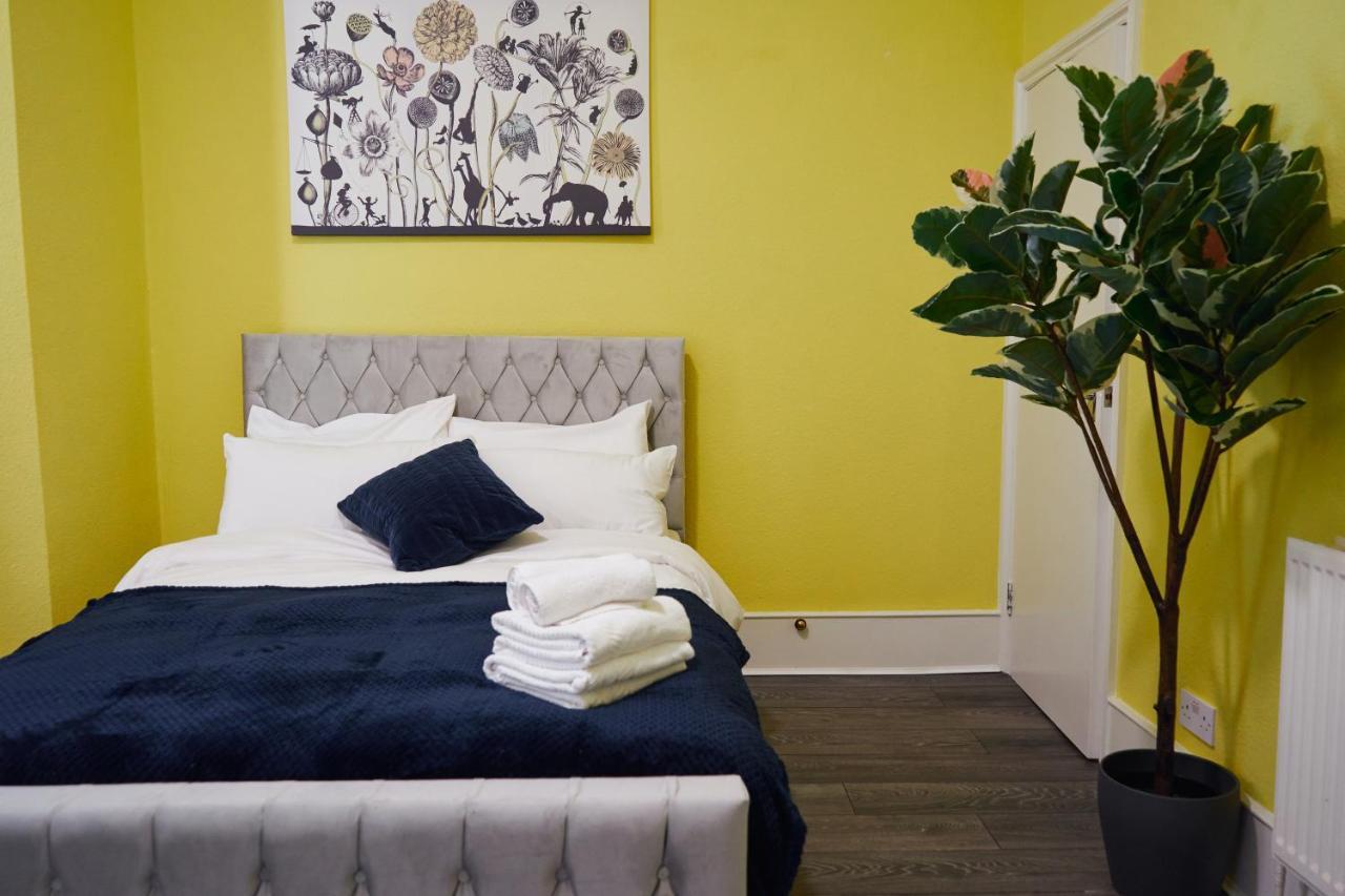 Luxury Holiday Elizabeth Line Apartment *