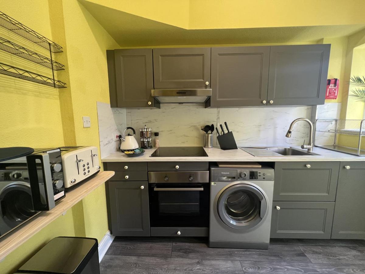 Apartment Luxury Holiday Elizabeth Line *