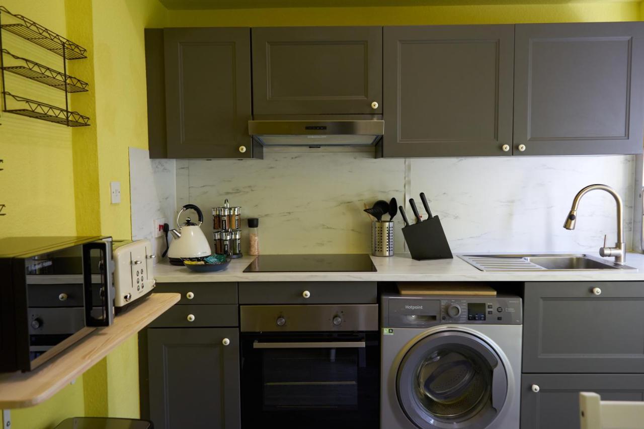 Apartment Luxury Holiday Elizabeth Line London