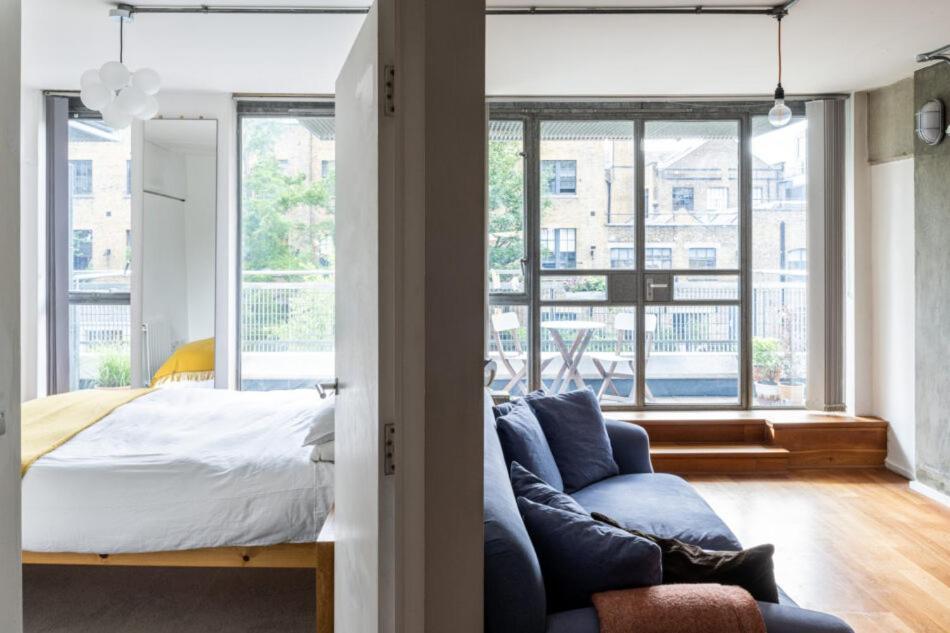 Altido Modern Flat With Canal Views Apartment *