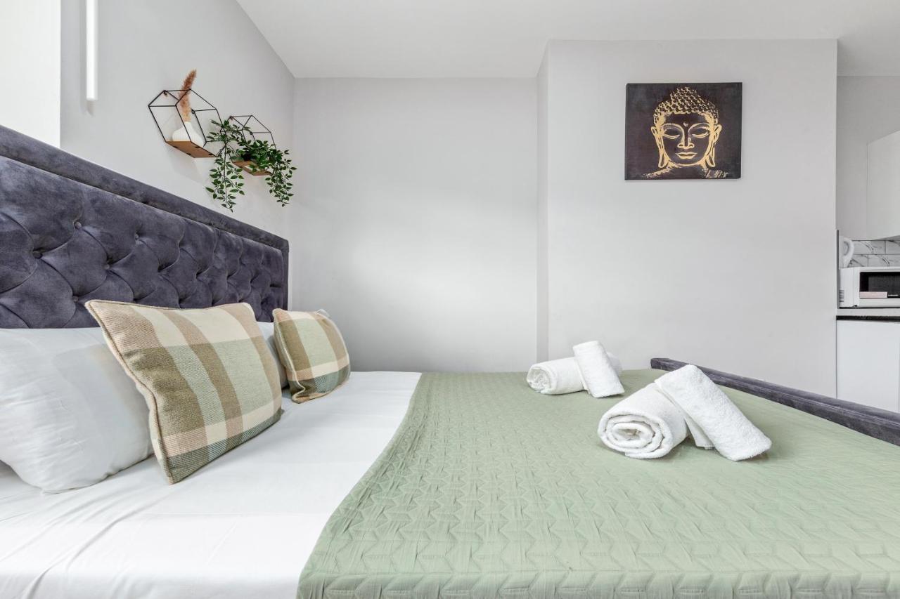 Sydenham Suites * London