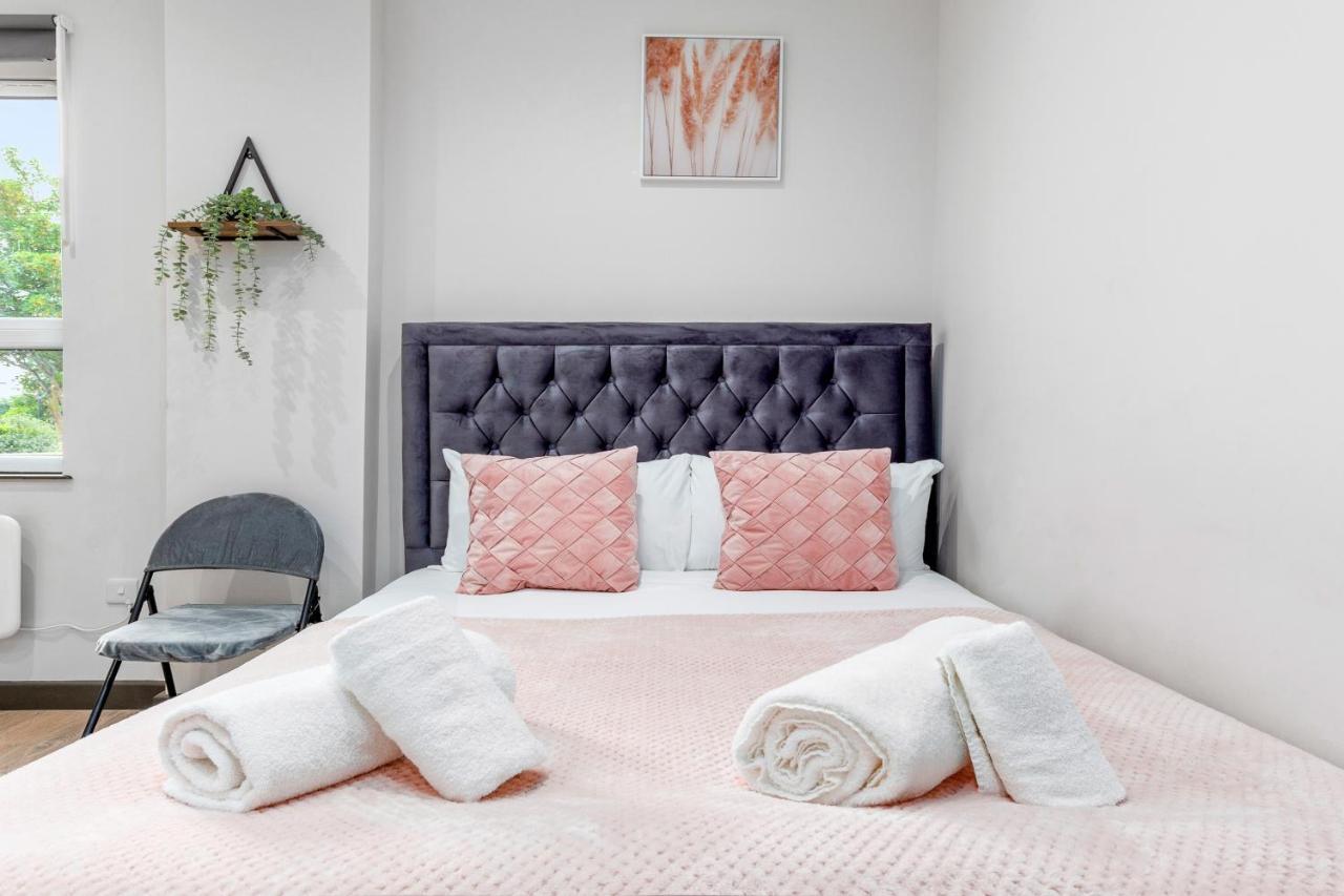 Sydenham Suites * London