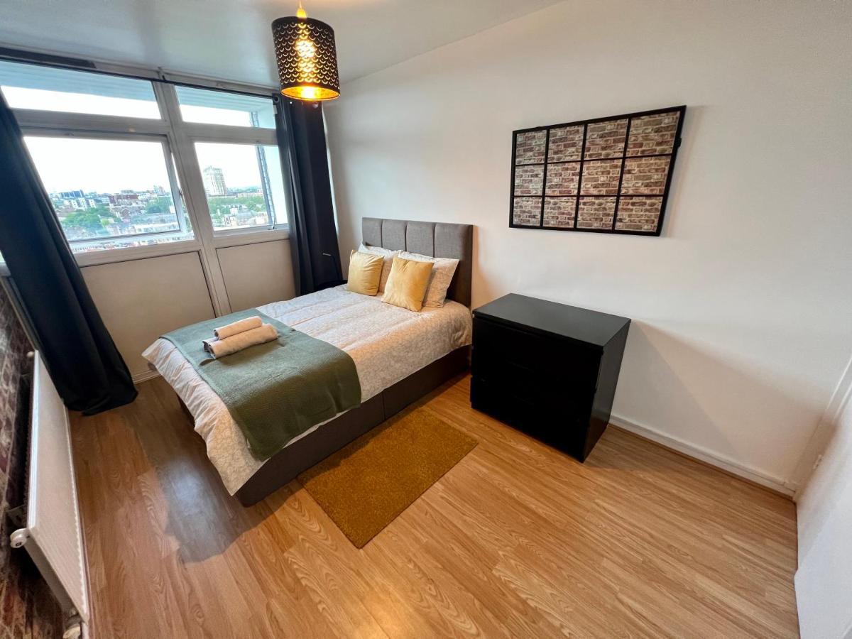 Appartement New Tower Bridge , Canada Water 2 Bedroom Flat With A View Londen