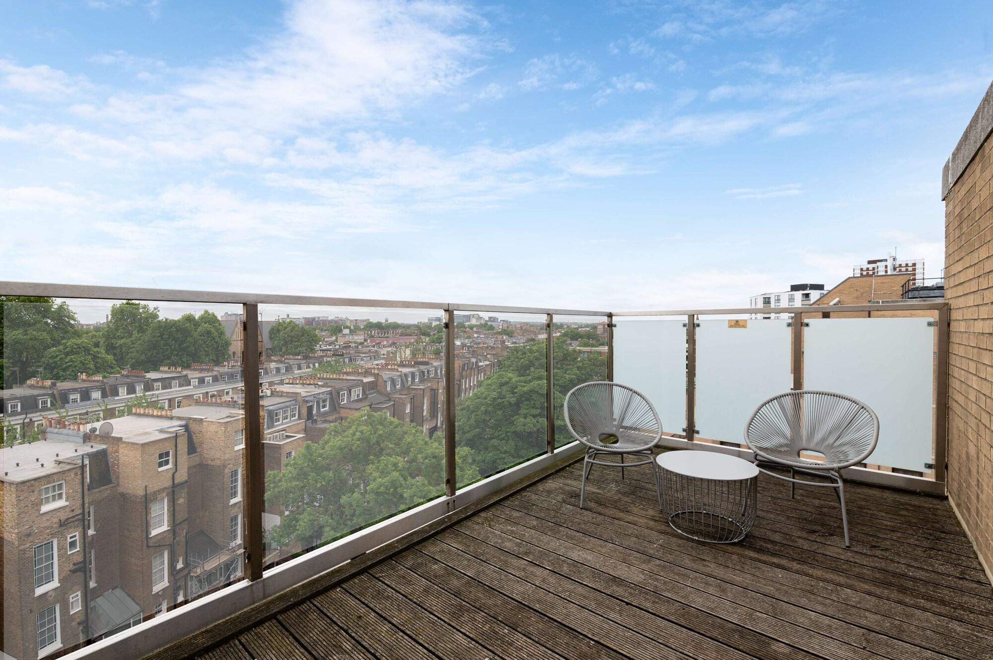 Hilton Kensington Hotel