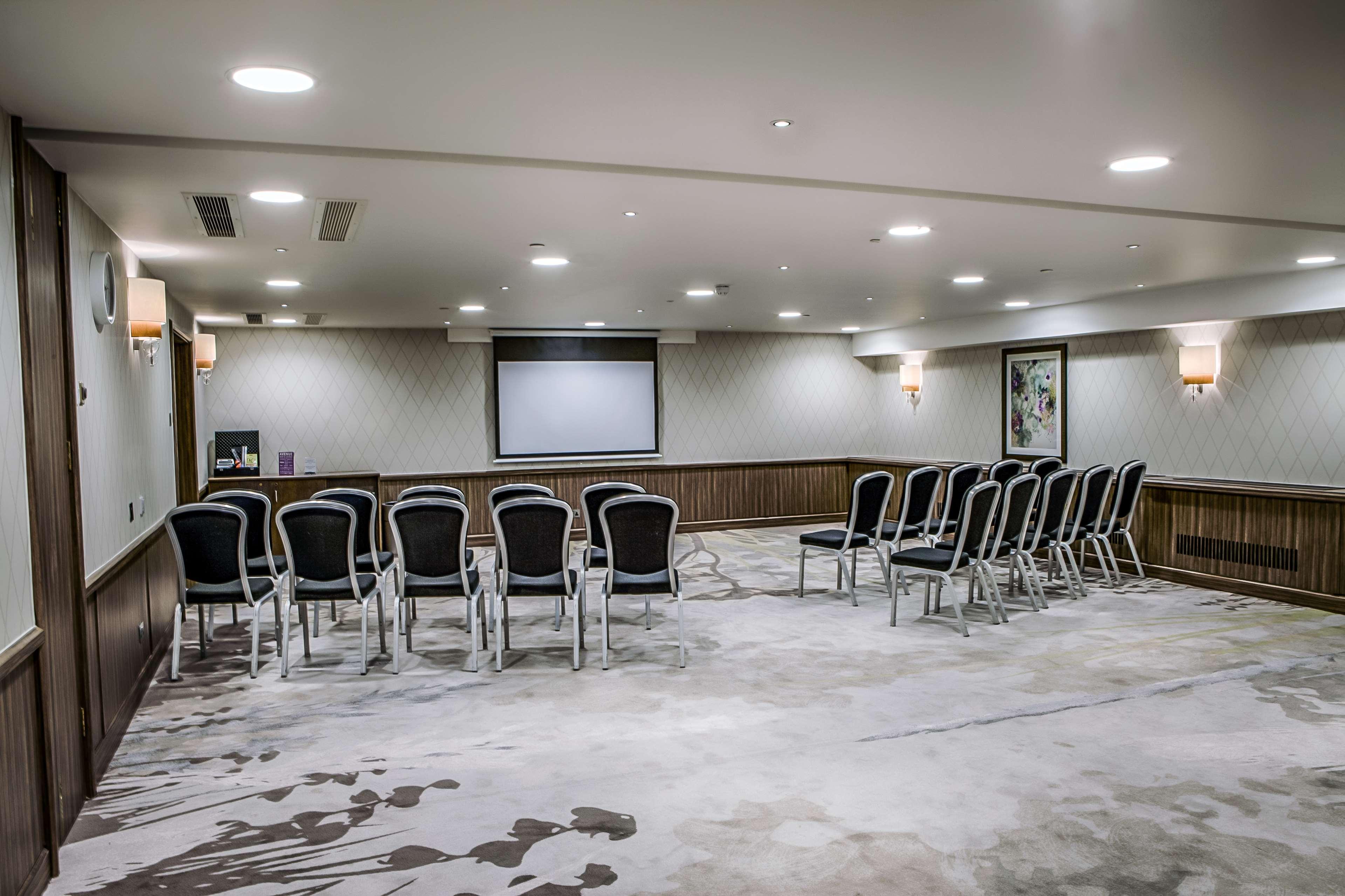 Hilton Kensington