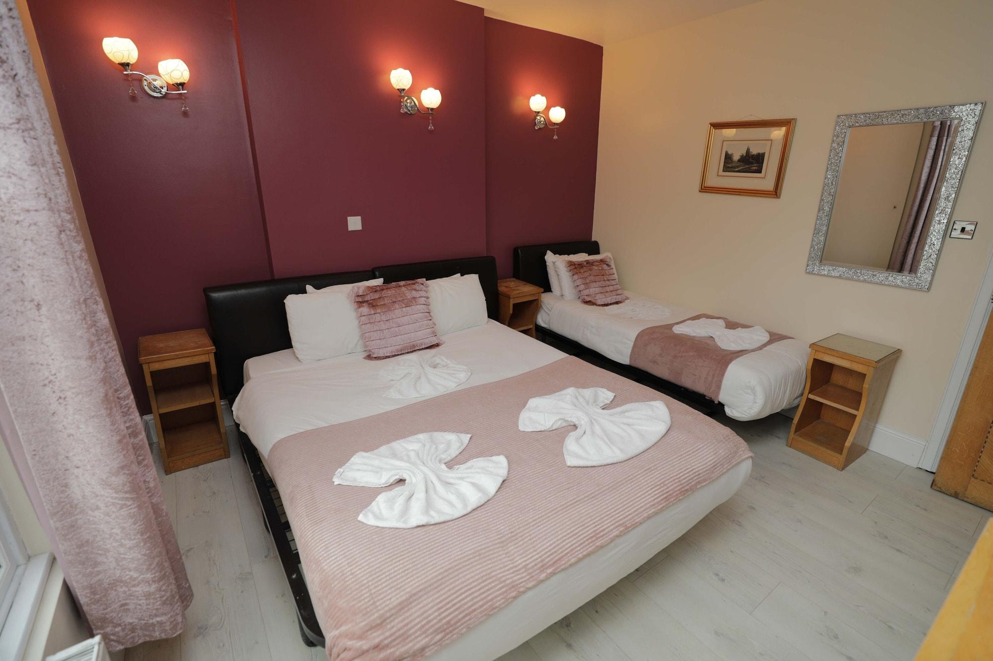 Hotel Holland London