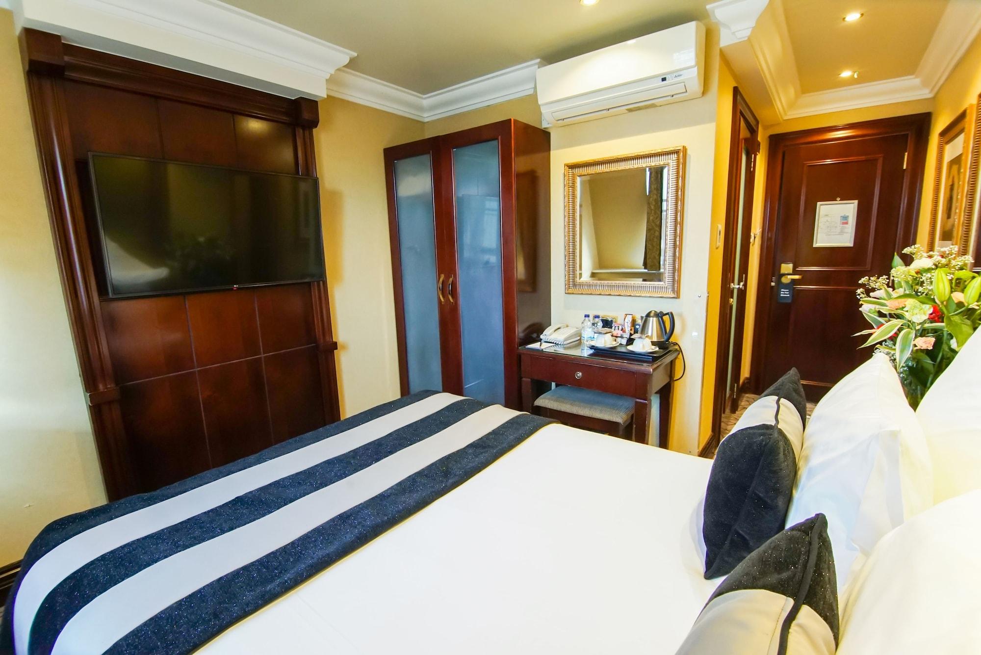 Hyde Park International 4*