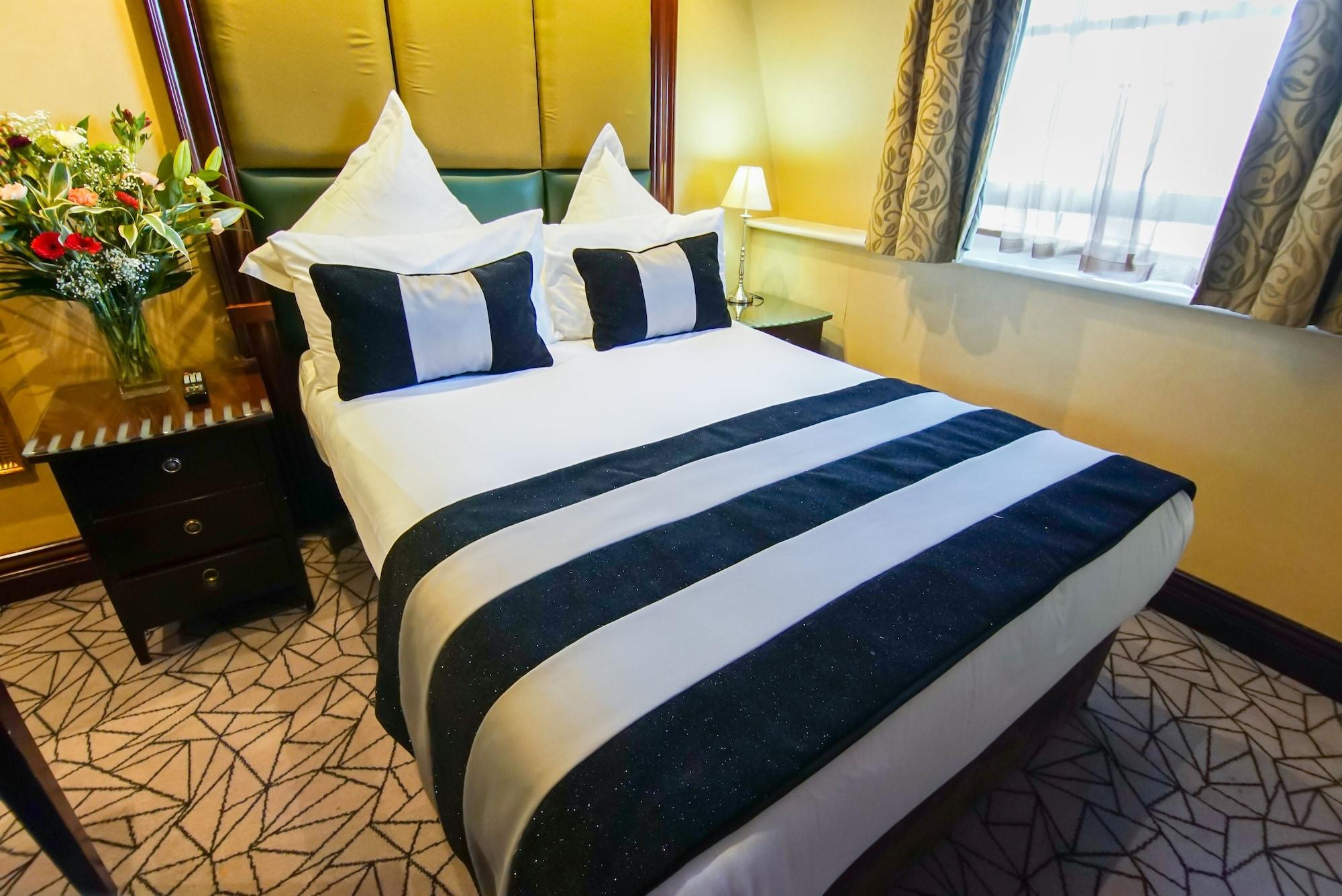 Hyde Park International 4* London
