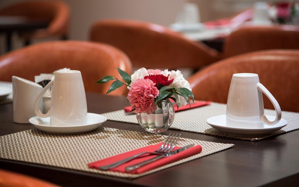 Hyde Park International 4*