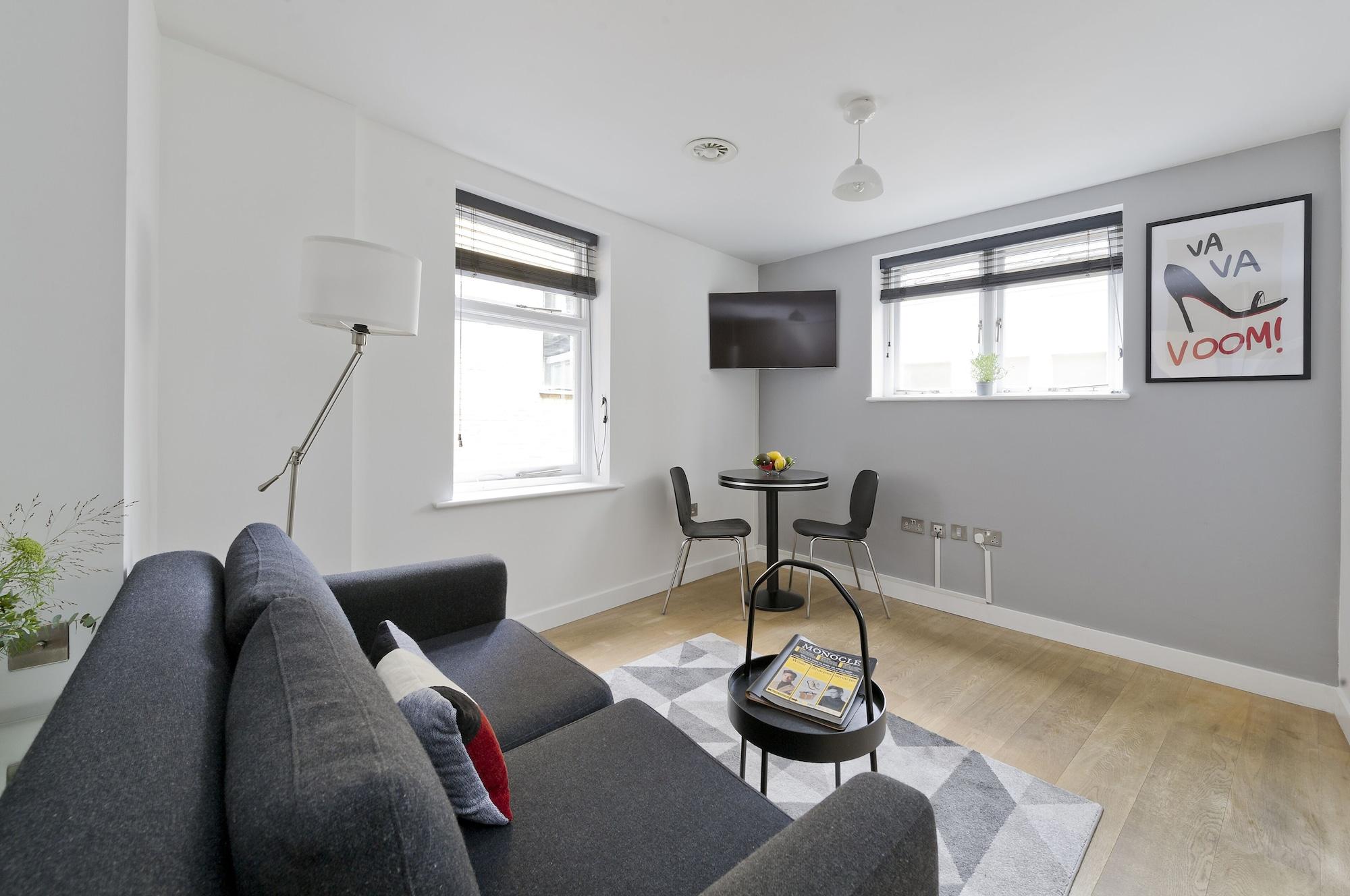 Saco Fleet Street, Crane Court Apartment *