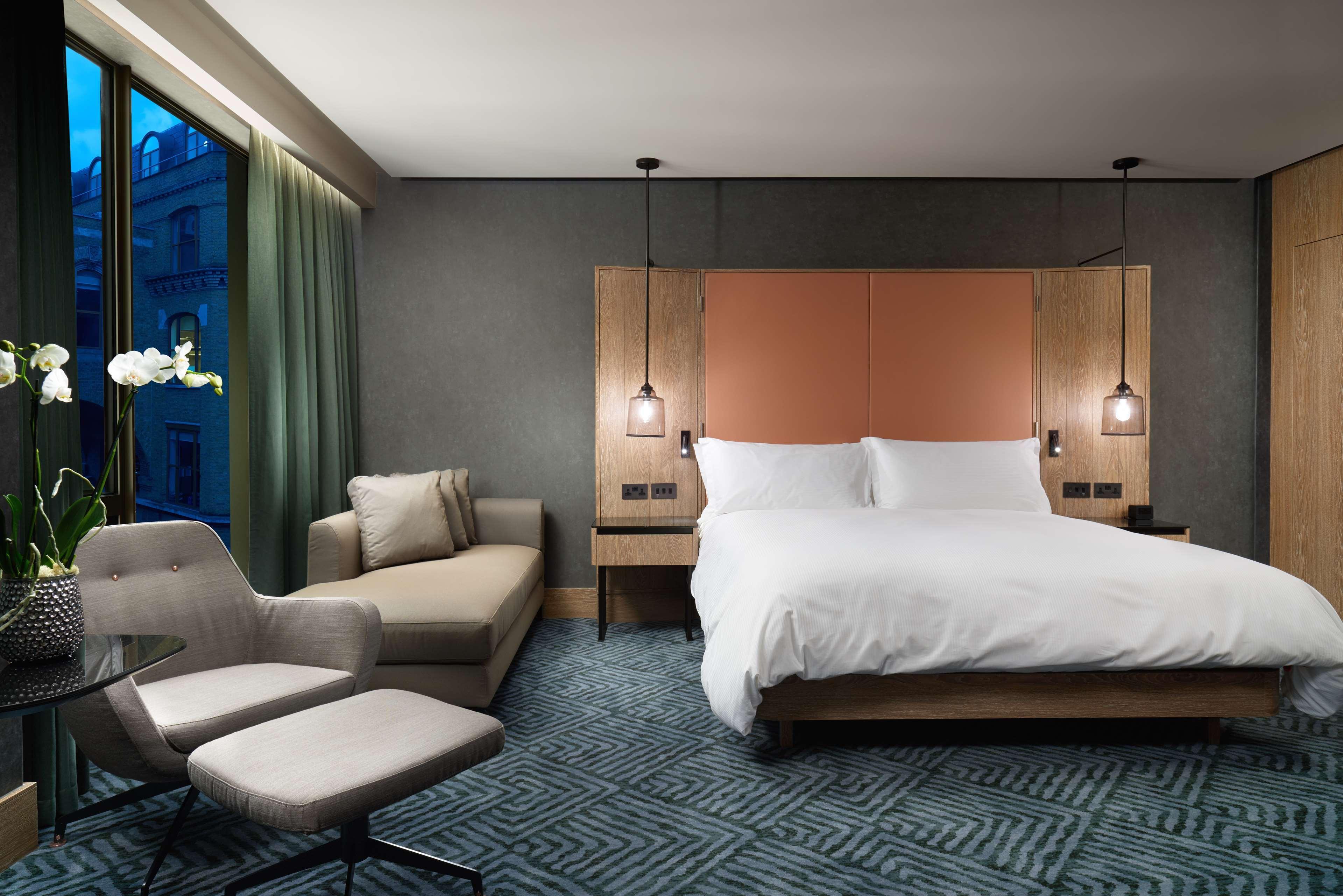 Hilton Bankside 4*