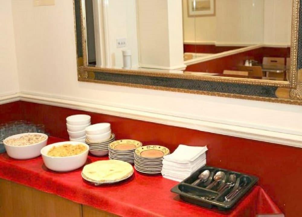 St Mark's - Merit Hotel London