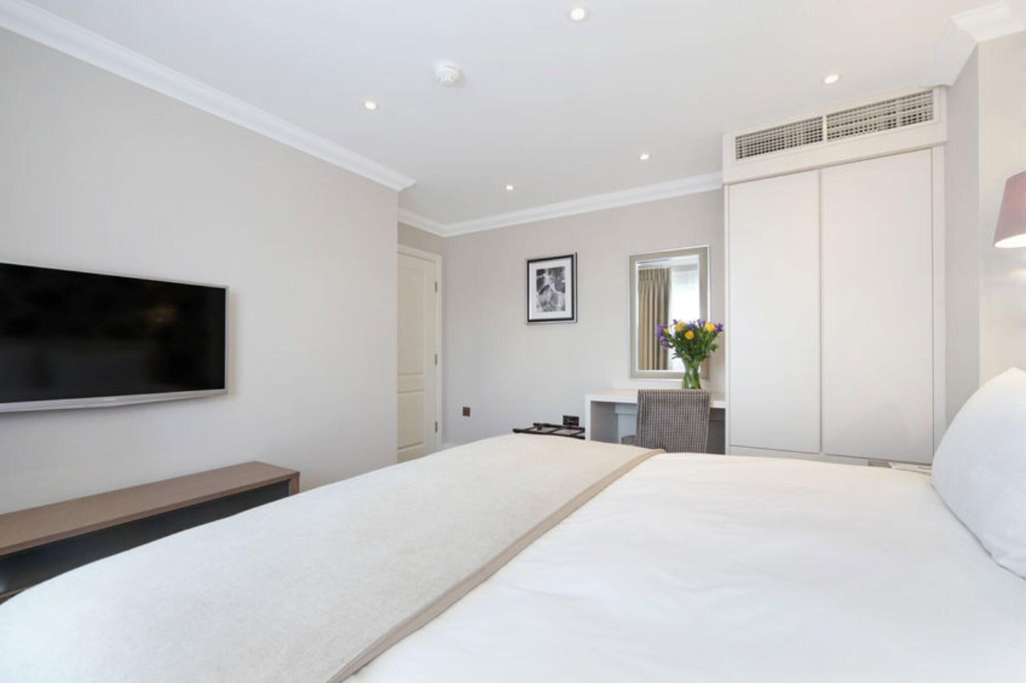 Ashburn Court Aparthotel London
