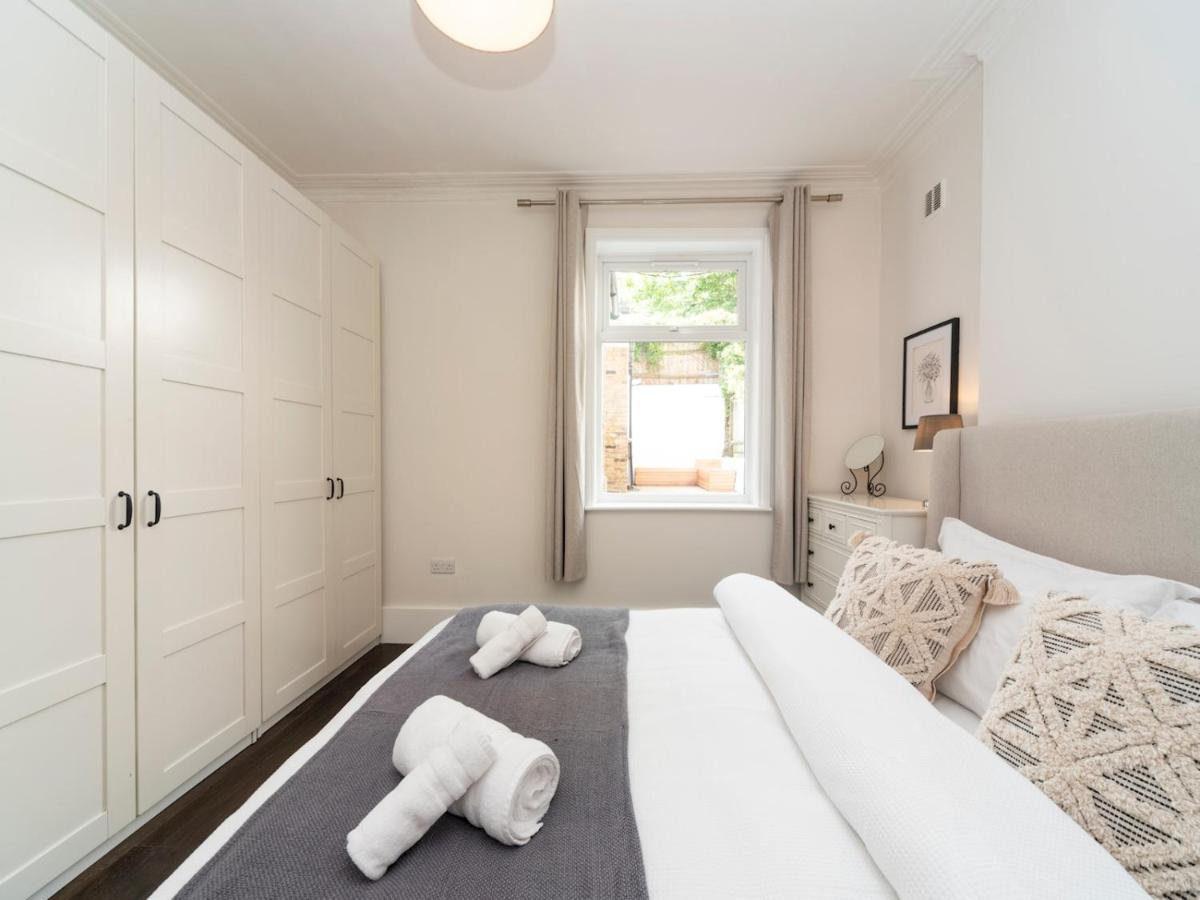 Pass The Keys Elegant Modern 2 Bed Flat Near Greenwich Park Londen