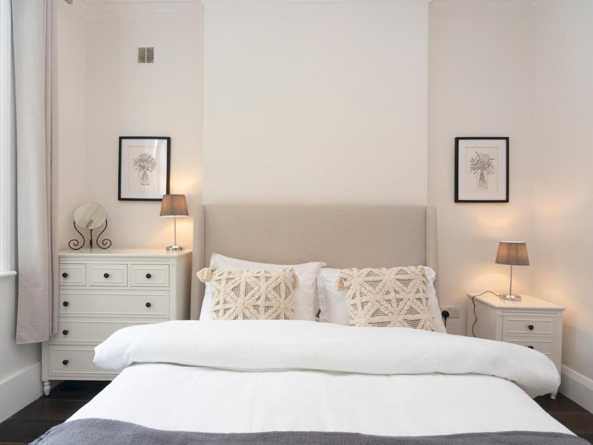 Pass The Keys Elegant Modern 2 Bed Flat Near Greenwich Park Londen