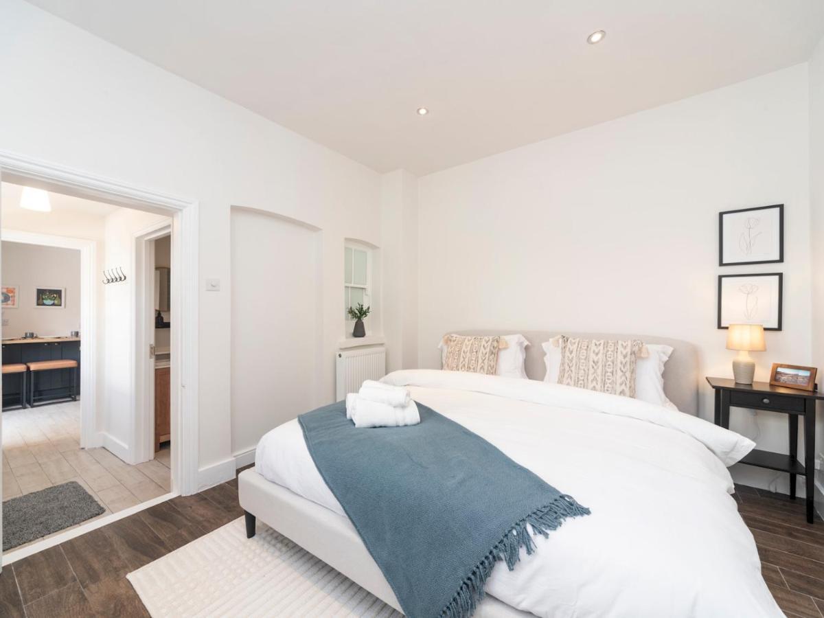 Pass The Keys Elegant Modern 2 Bed Flat Near Greenwich Park * Londen