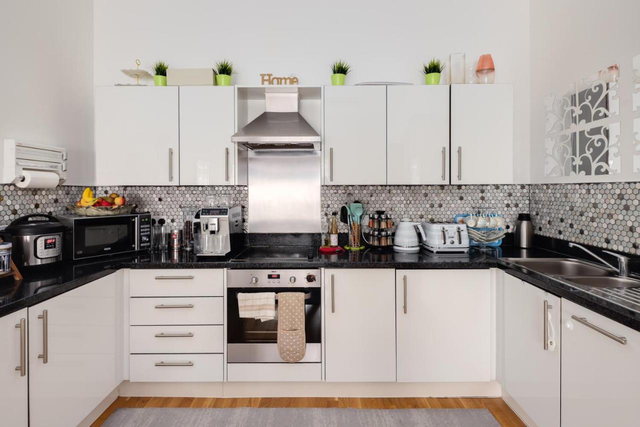 Two Double Bedroom Duplex Flat Leilighet *