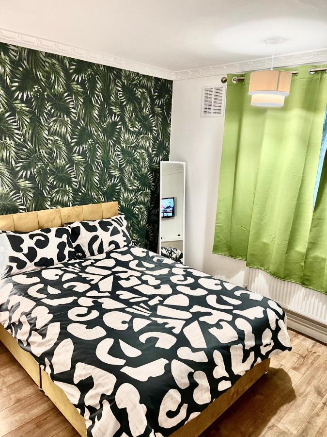 Privatunterkunft Private Double In The Center Of London