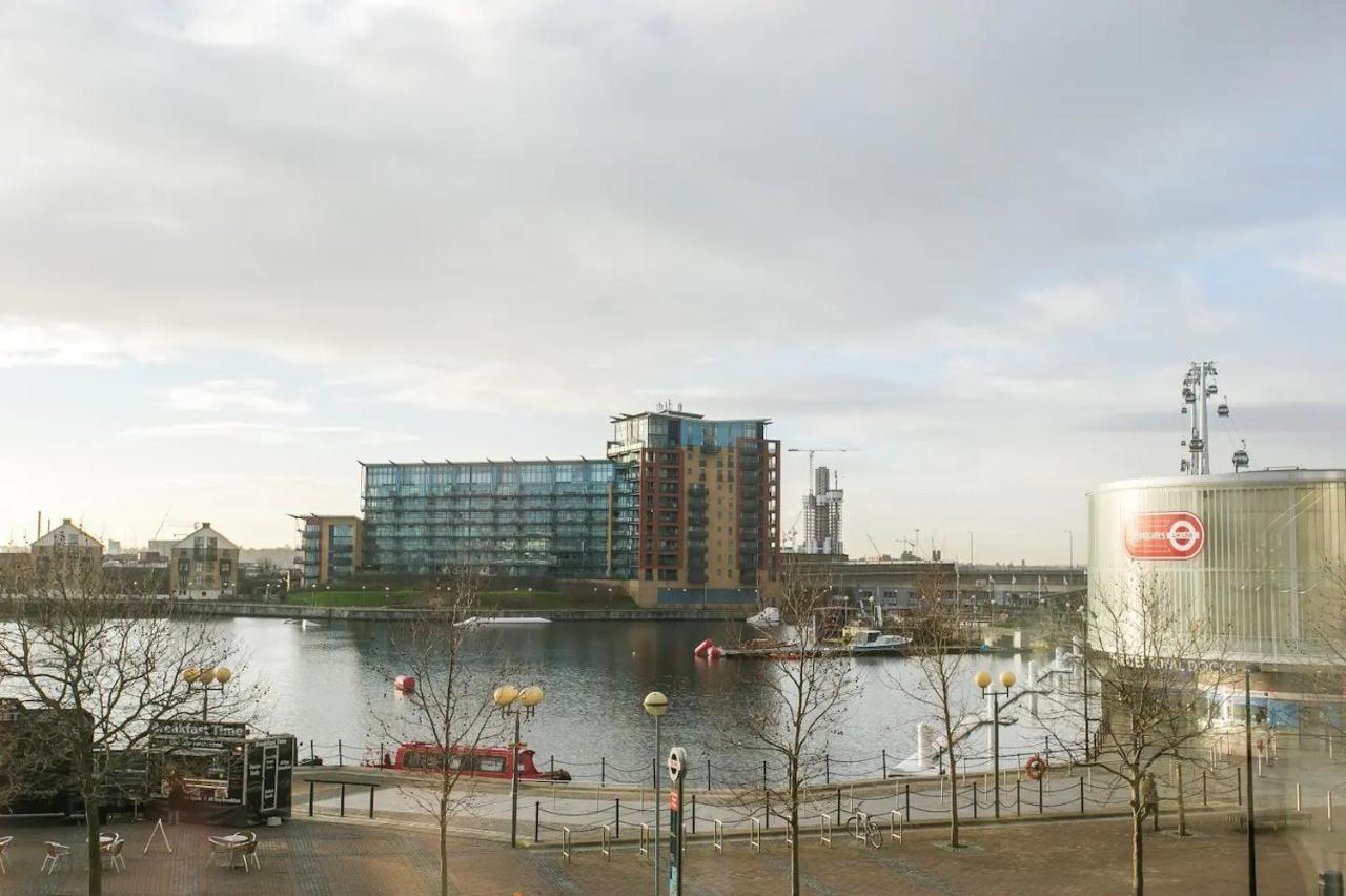 Apartment 1 Bedroom With Dock Views In E16 London