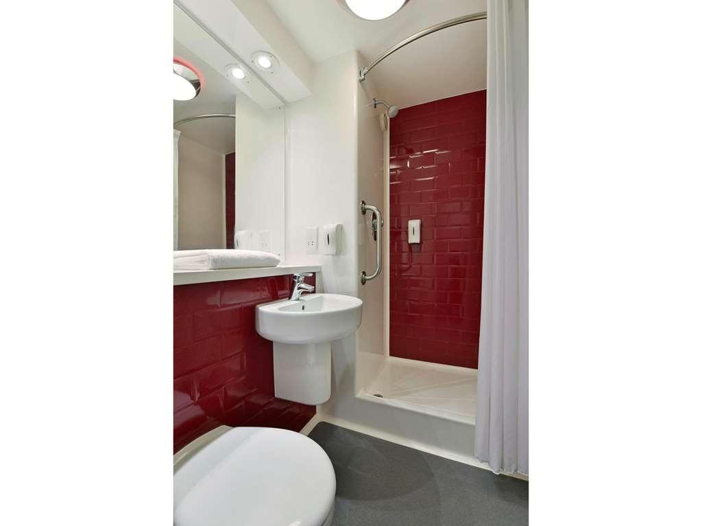 Travelodge Bank Hotel London