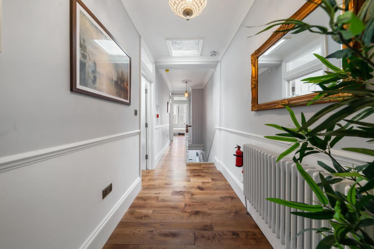 Gasthof Royal Greenwich Hospitality London