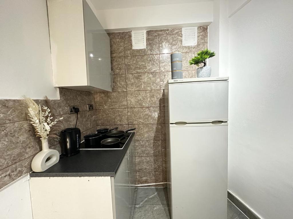 Stourcliffe 2 Bedroom Flat