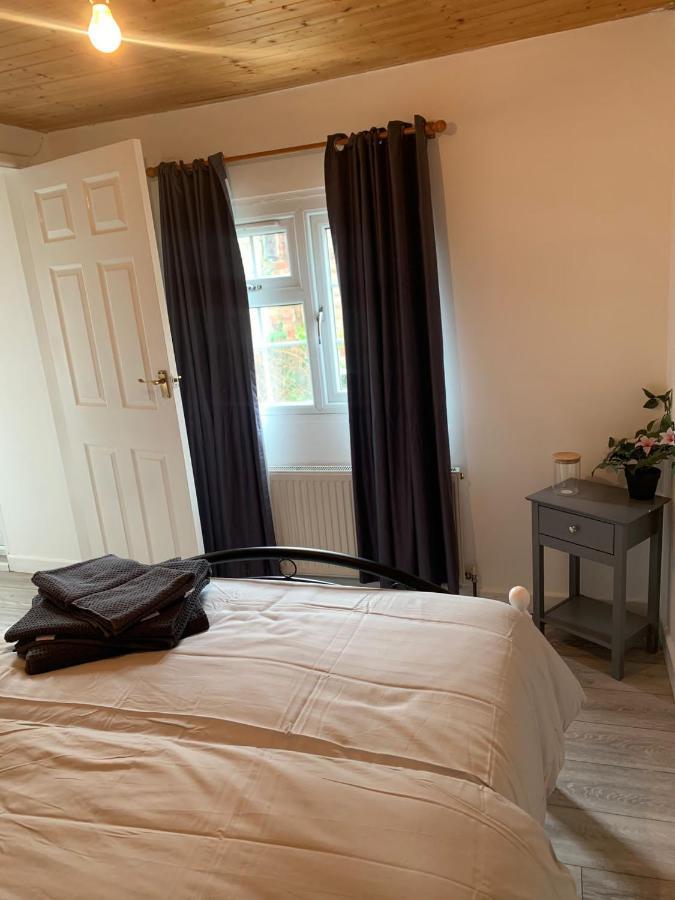 Alpha House Bed & Breakfast Londen