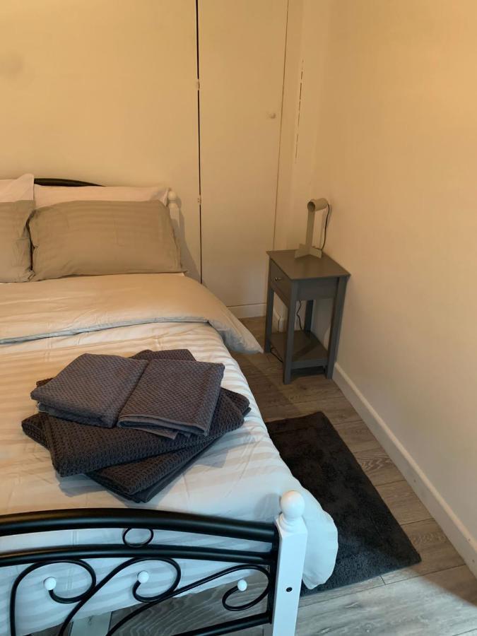 Bed & Breakfast Alpha House Londen