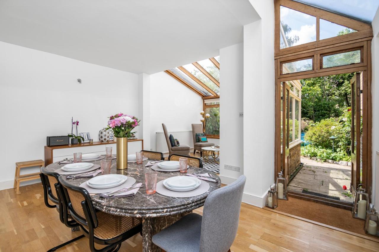 Apartment 4 Bedroom Edwardian Family House Wgarden, Notting Hill *