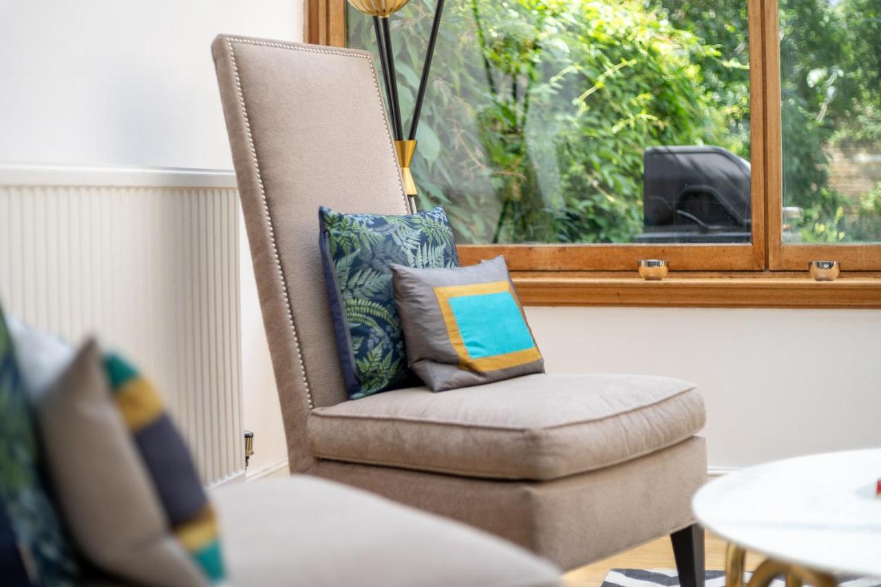 4 Bedroom Edwardian Family House Wgarden, Notting Hill *