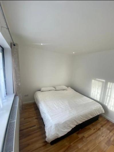 Privat overnatting Twin/king Private Bedrooms In Beautiful Homestay With Private Parking *
