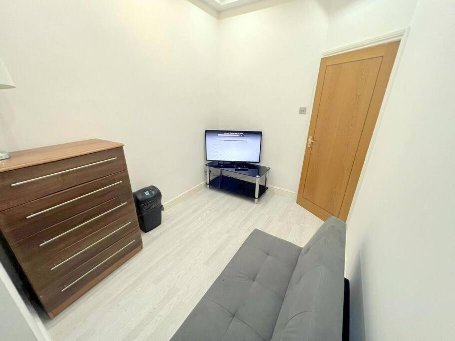 Apartamento 2-bedroom In Tooting *