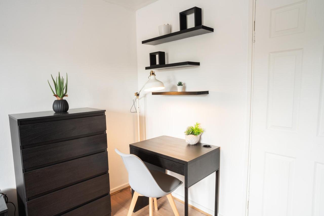 Olympic - Stratford Apartment London