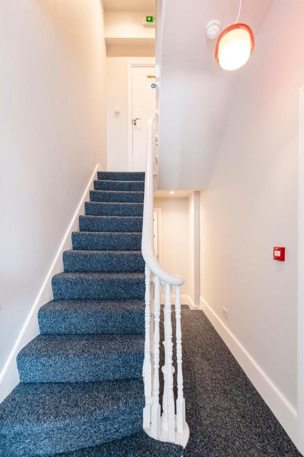 Fulham *