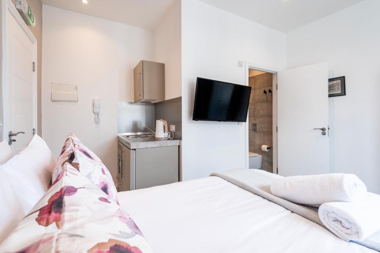 Fulham Apartment