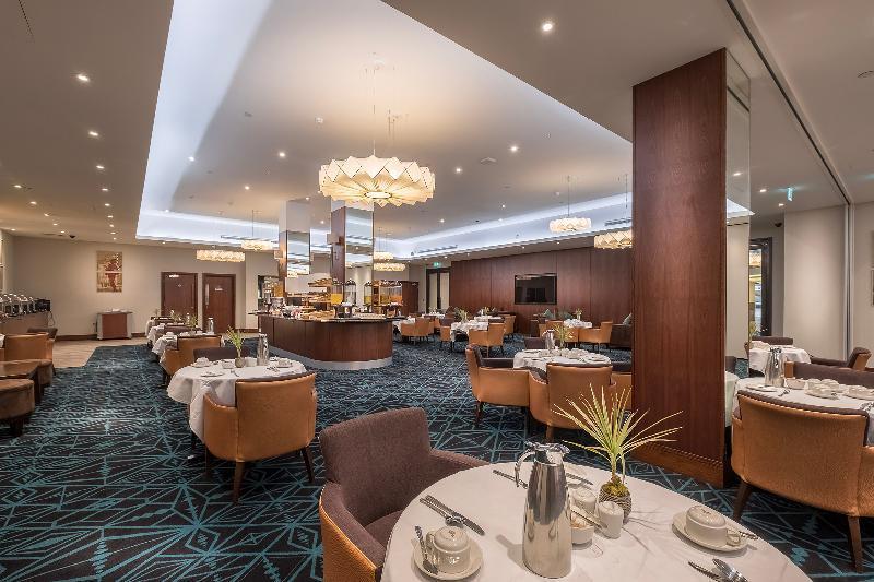 Sleeper At Royal National Hotel 4*