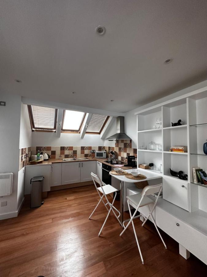 Flat In The Heart Of Hampstead, Apartment