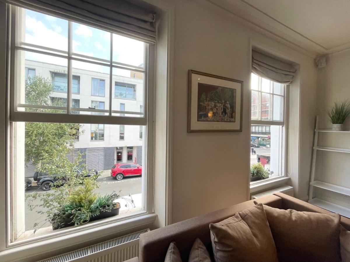 Apartment Victoria Maisonette London