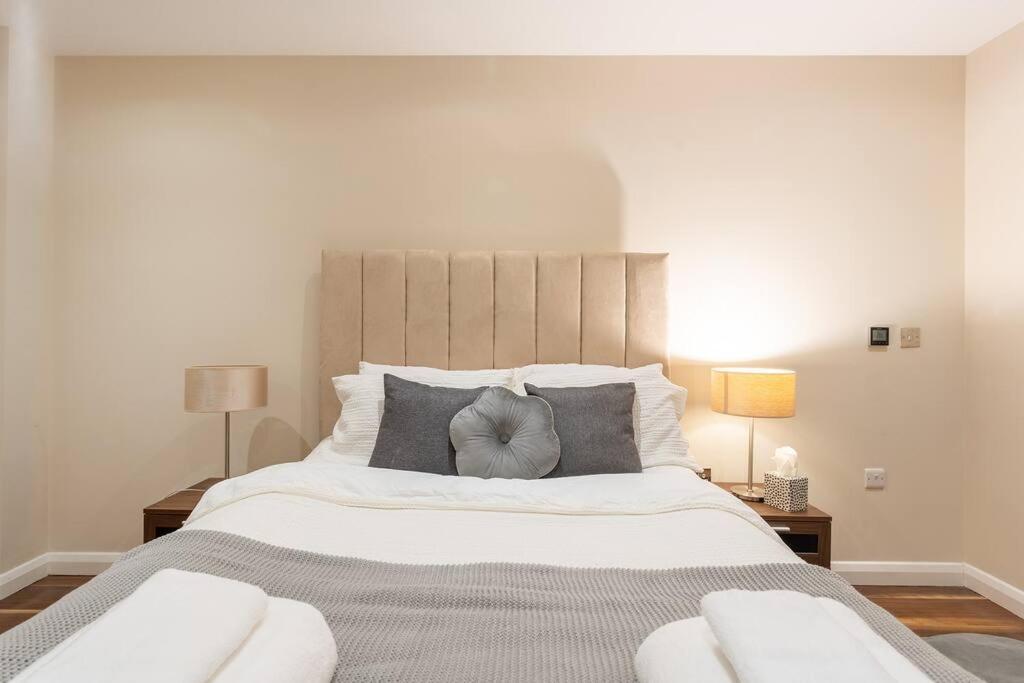 Luxury 2 Bedroom Flat In Holborn * Londen