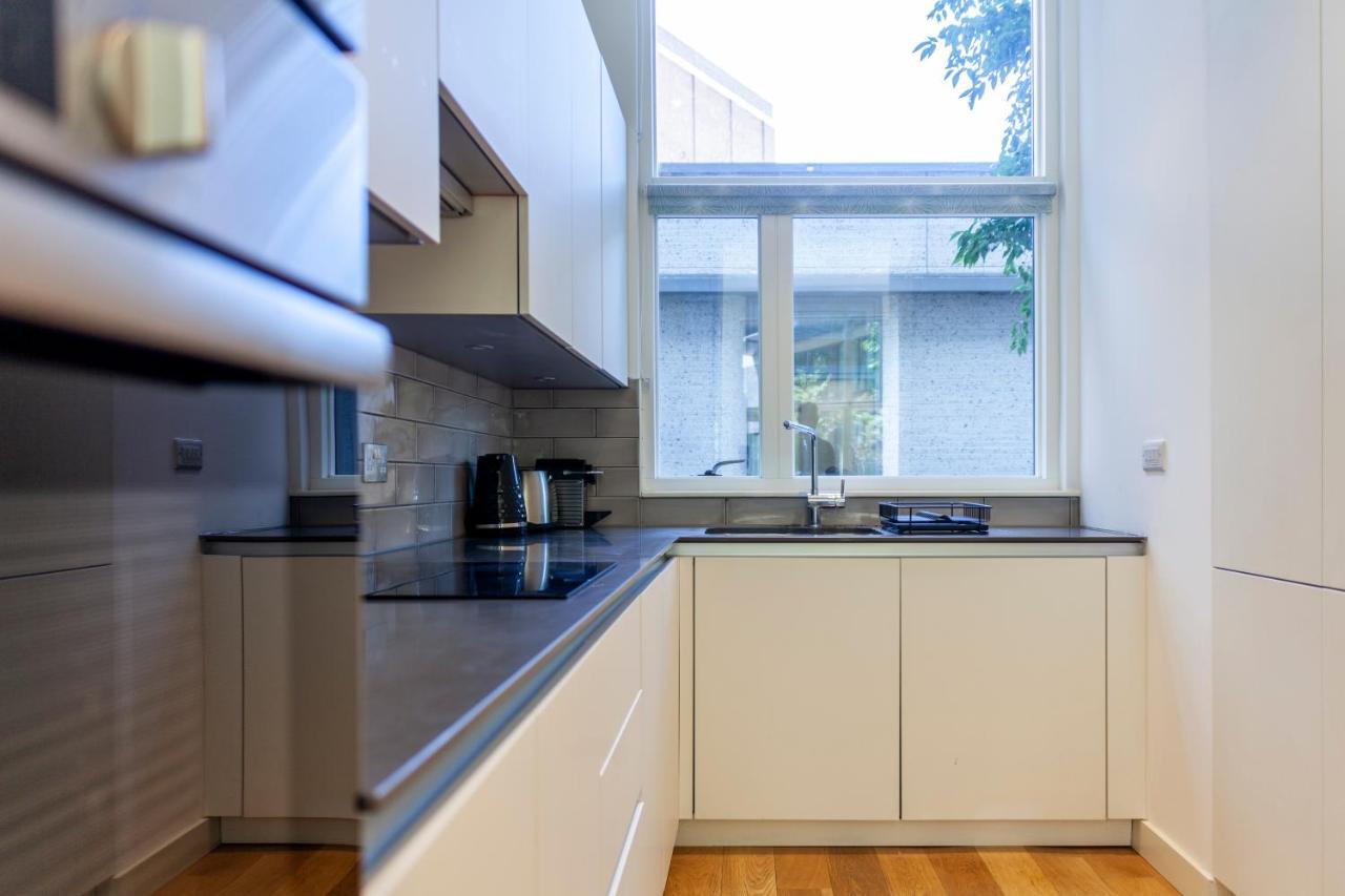 Amazing 3bdr Duplex Wbalcony East *