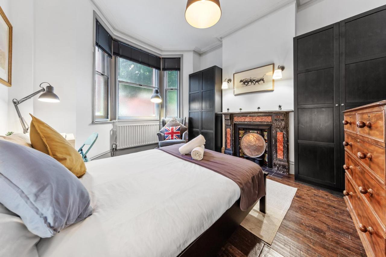 Apartment Quiet 2x Bedroom Victorian Terrace Flat + Garden