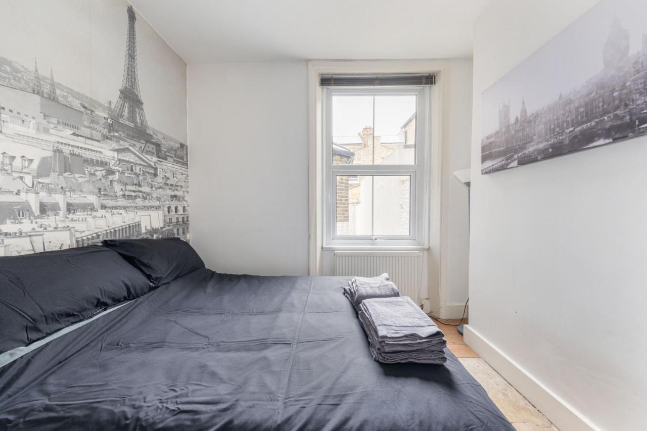 Charming 1 Bed Flat W Courtyard In Apartamento