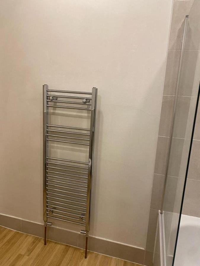 Stunning 1-bed In Apartment London