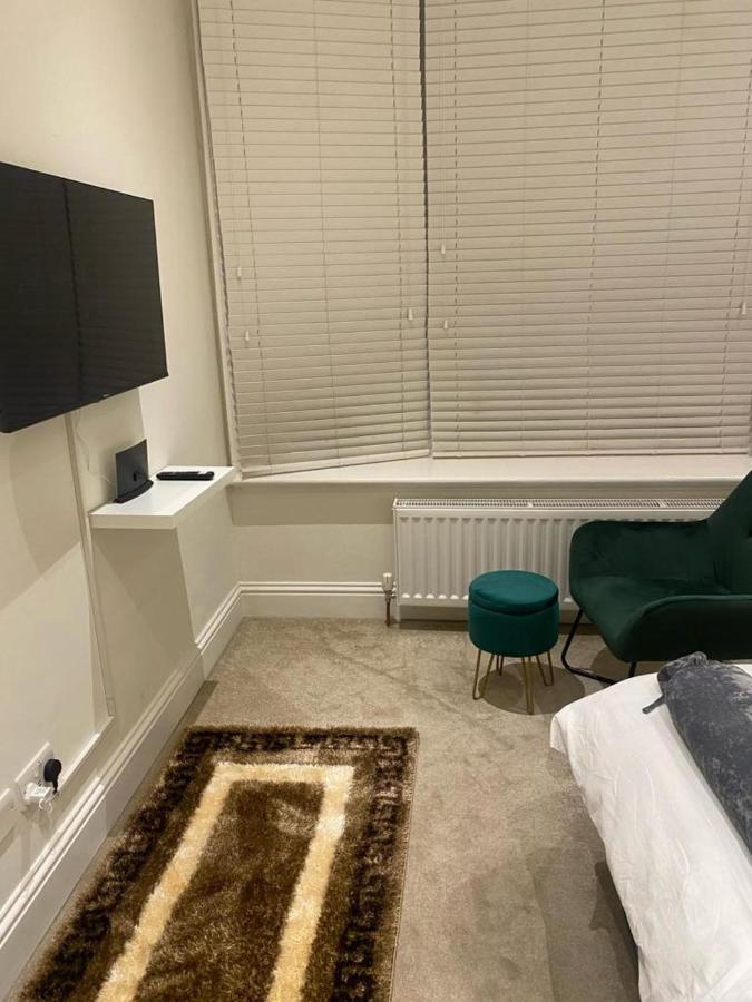 Apartment Stunning 1-bed In *